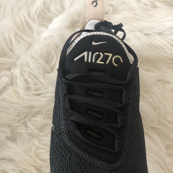 ✔️ NIB✔️ NIKE black/bone Air Max 270 ~ various sz - Picture 6 of 8